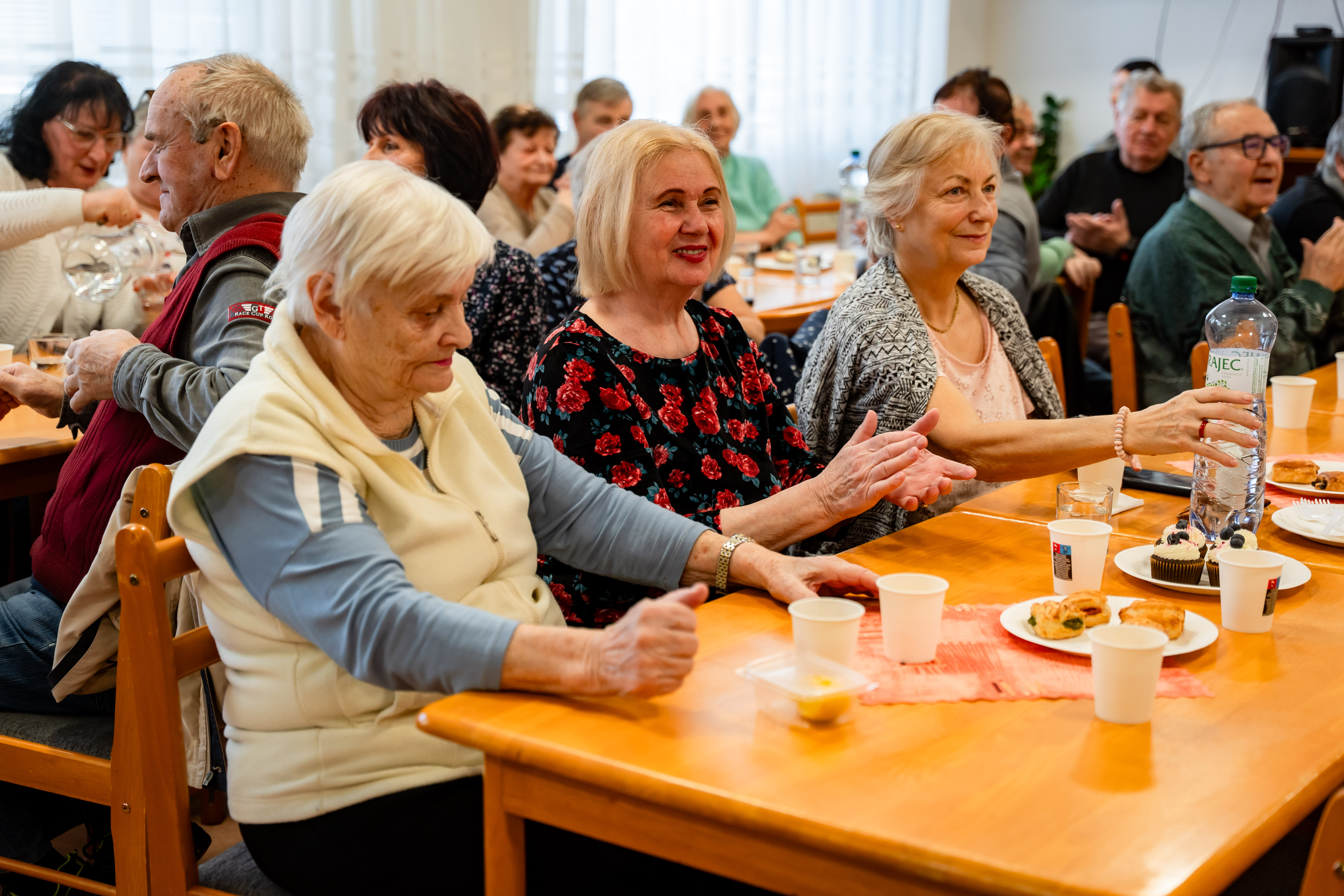 Navsteva seniorskeho klubu OZ seniorov pri Mestskej casti-1-5